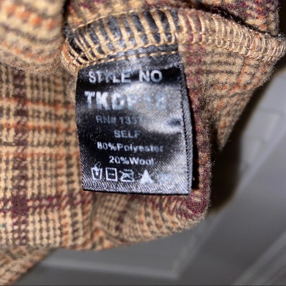 Plaid Romper - Picture 5 of 5